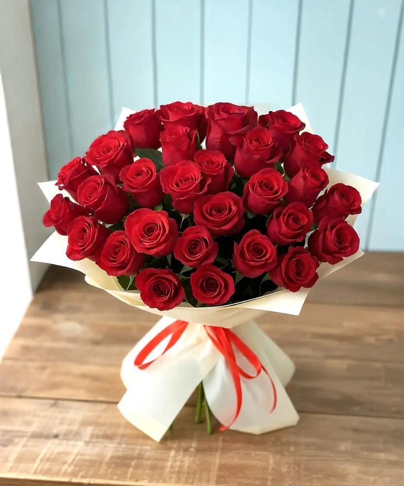 Букет 29 Красных роз в Селты