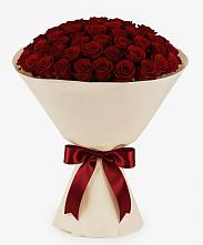 Букет 101 Бордовая роза Блэк Бакарра в Селты
