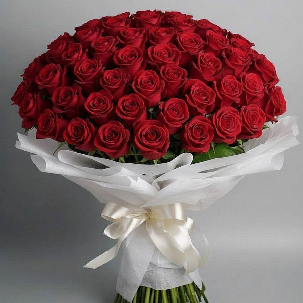 Букет 101 Красная роза Блэк Мэджик в Селты