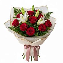 Букет цветов из:  Лилии и Розы в Селты