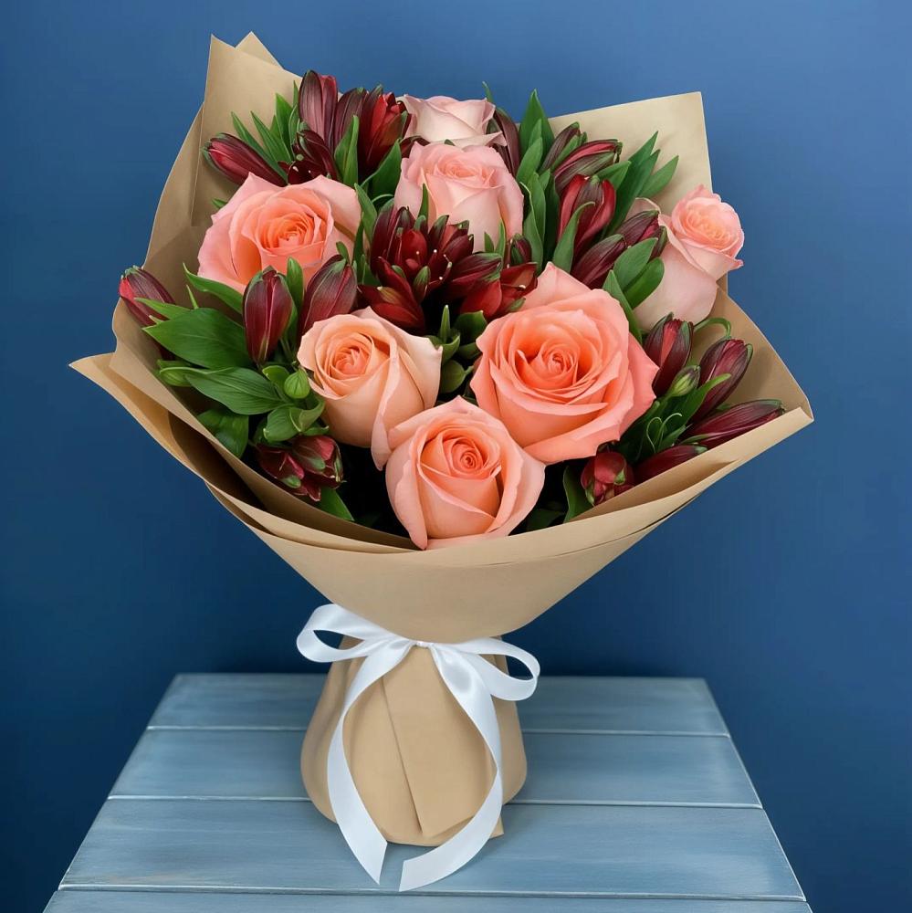 Букет цветов из: Розы и Альстромерии в Селты