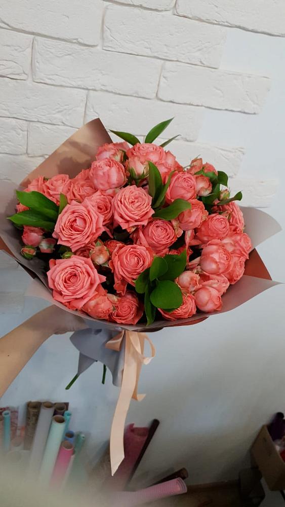 Букет цветов из: Розы в Селты