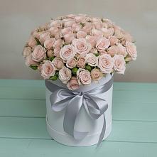 Цветочная композиция из Розы в шляпной коробке #REPLACE_PRED# Селты