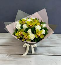 Букет цветов из:  Орхидеи и Розы в Селты