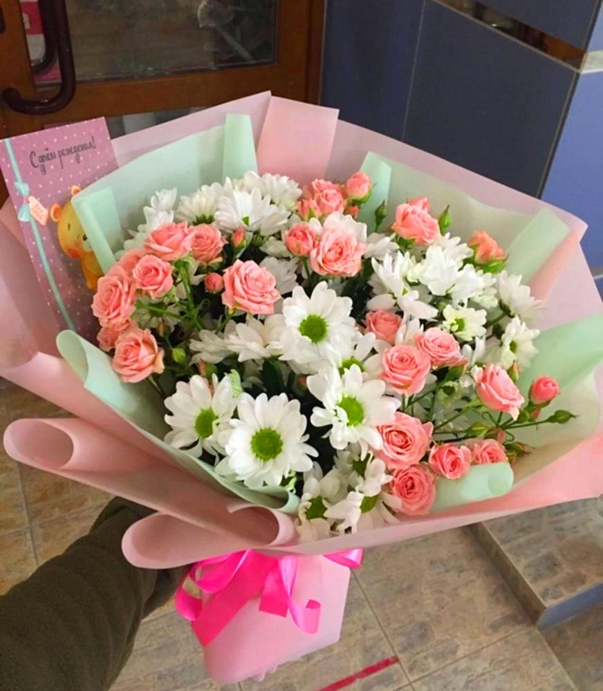 Букет цветов из: Розы и Хризантемы в Селты