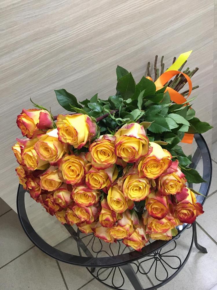 Букет Желтые розы в Селты