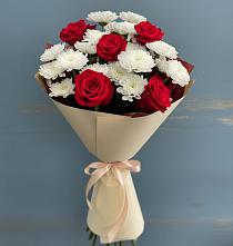 Букет цветов из:  Розы и Хризантемы в Селты