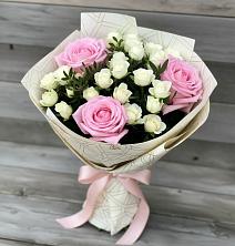 Букет цветов из:  Розы в Селты