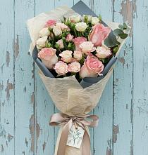 Букет цветов из:  Розы #REPLACE_PRED# Селты