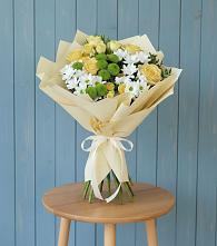 Букет цветов из:  Хризантемы и Розы в Селты