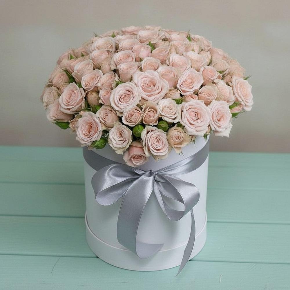 Цветочная композиция из Розы в шляпной коробке в Селты